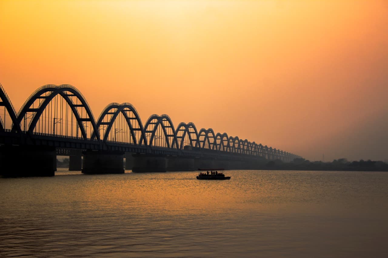 Rajahmundry Travel Guide, Rajahmundry Tourism, Places to Visit in ...